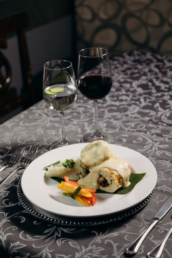 Close-up of a dish served with Gin & Wine at Araiza San Luis