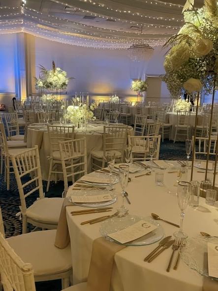 Ballroom with wedding setting