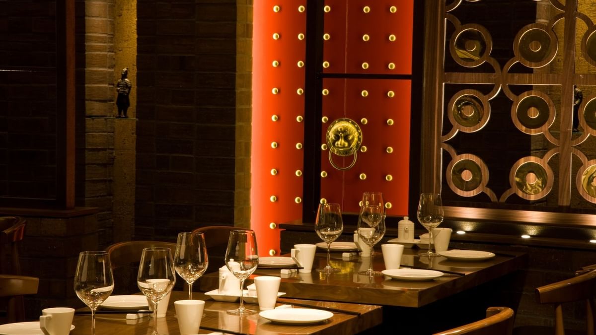 Table layout in Man Tong Kitchen at Crown Hotel Melbourne