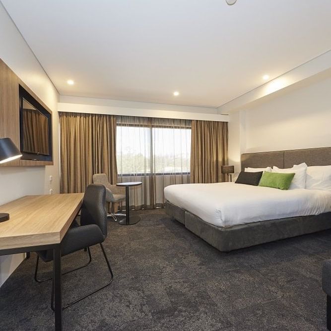 Comfortable room at Mercure Penrith Hotel Australia