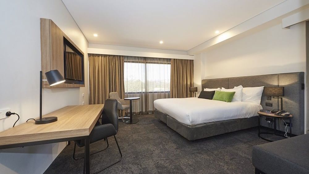 Comfortable room at Mercure Penrith Hotel Australia