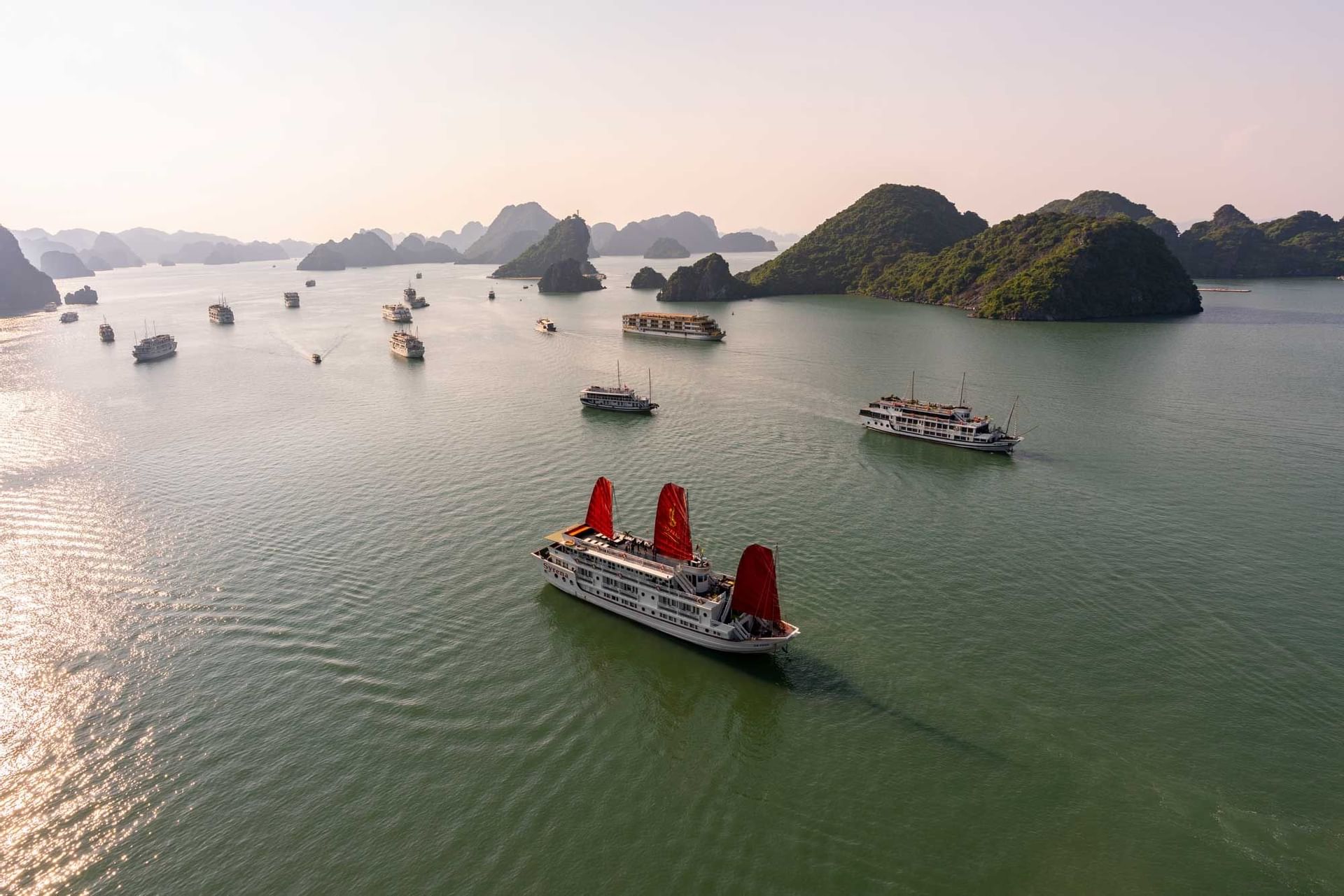 Halong Plaza Hotel - Overview