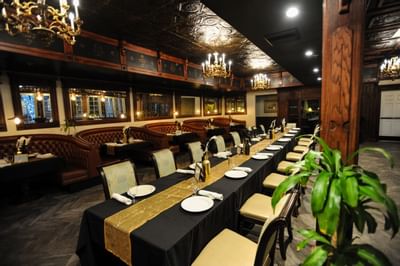 Interior view of a grand dining area at Horton Grand Hotel