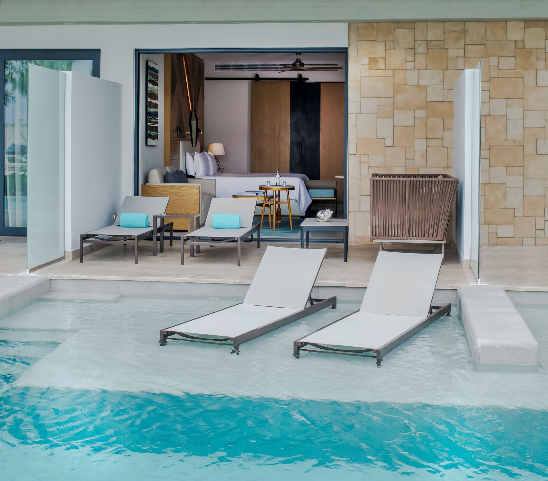 Swim-out-suites in Cancun | Resort Haven Riviera Cancun