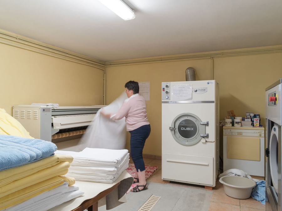 Laundry at Le Relais de Saint-Preuil