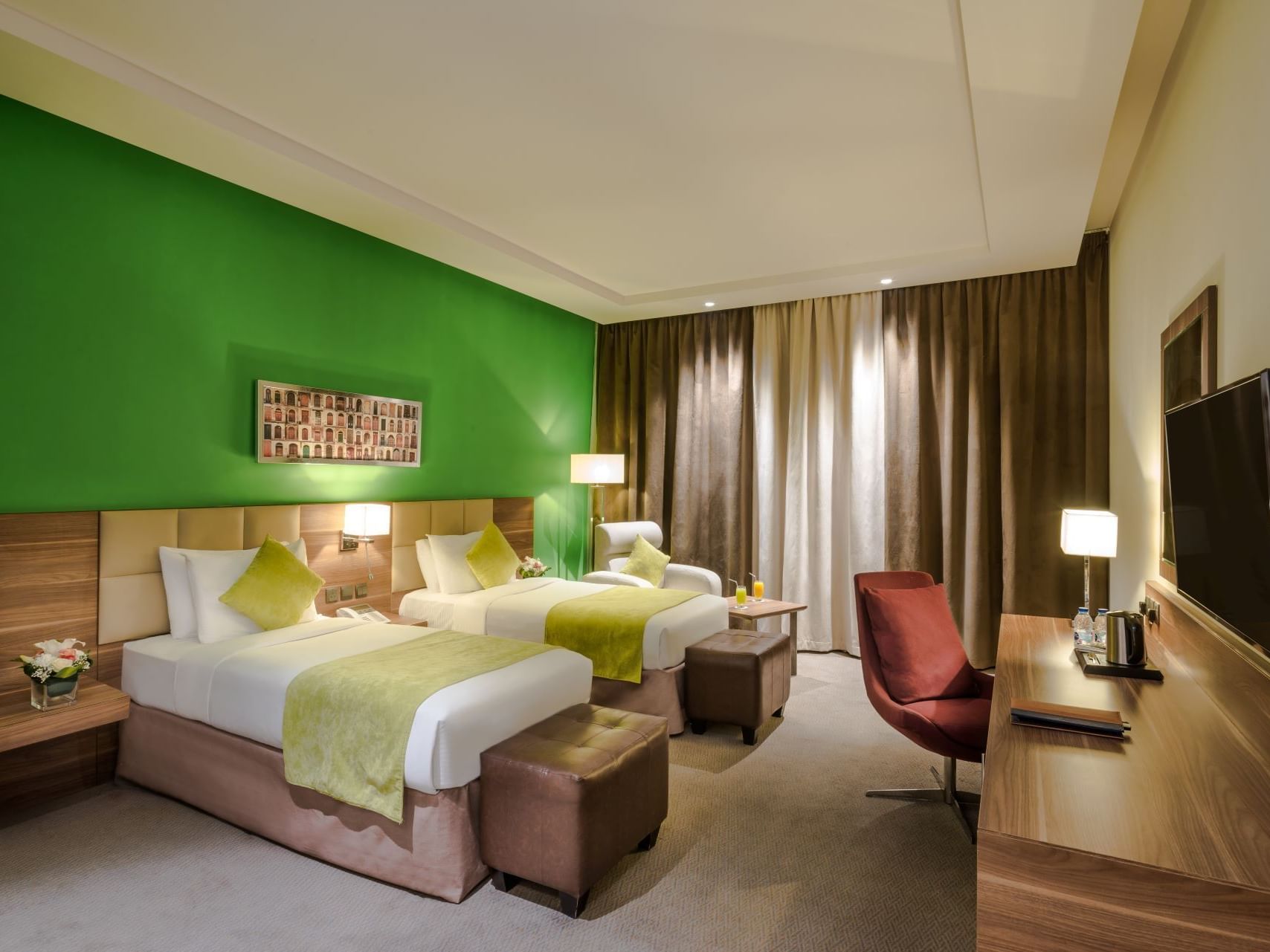 Premium Twin Room with two beds at Mena Hotel Tabuk