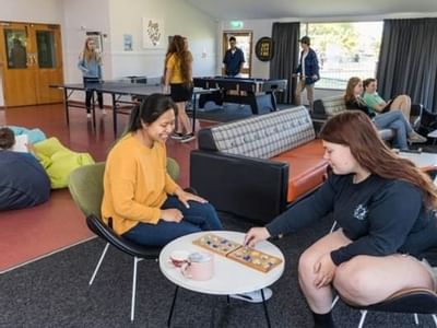 Kirkwood Avenue Hall - Lounge