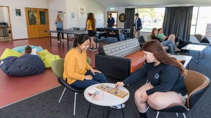 Kirkwood Avenue Hall - Lounge