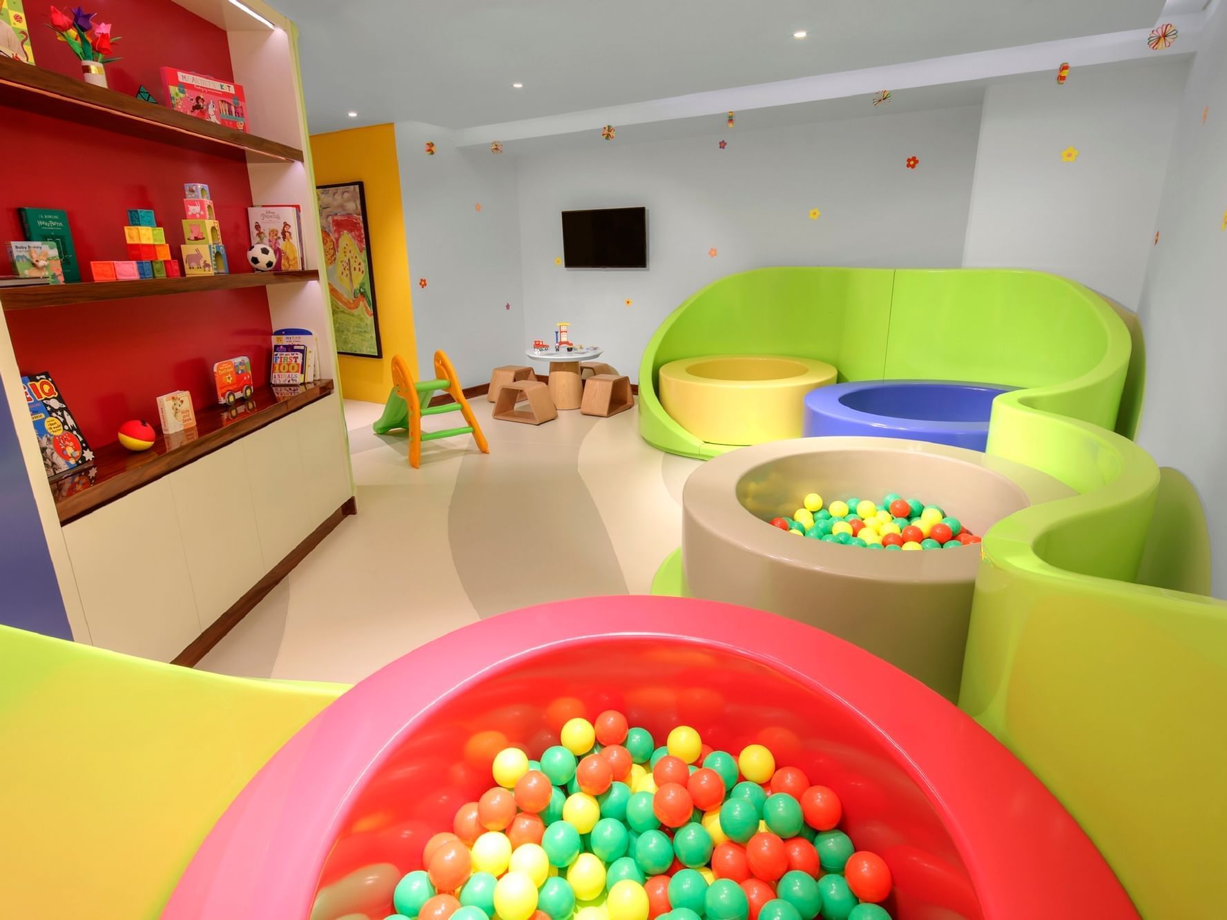 Kids Club Studio at Paramount Hotel Dubai