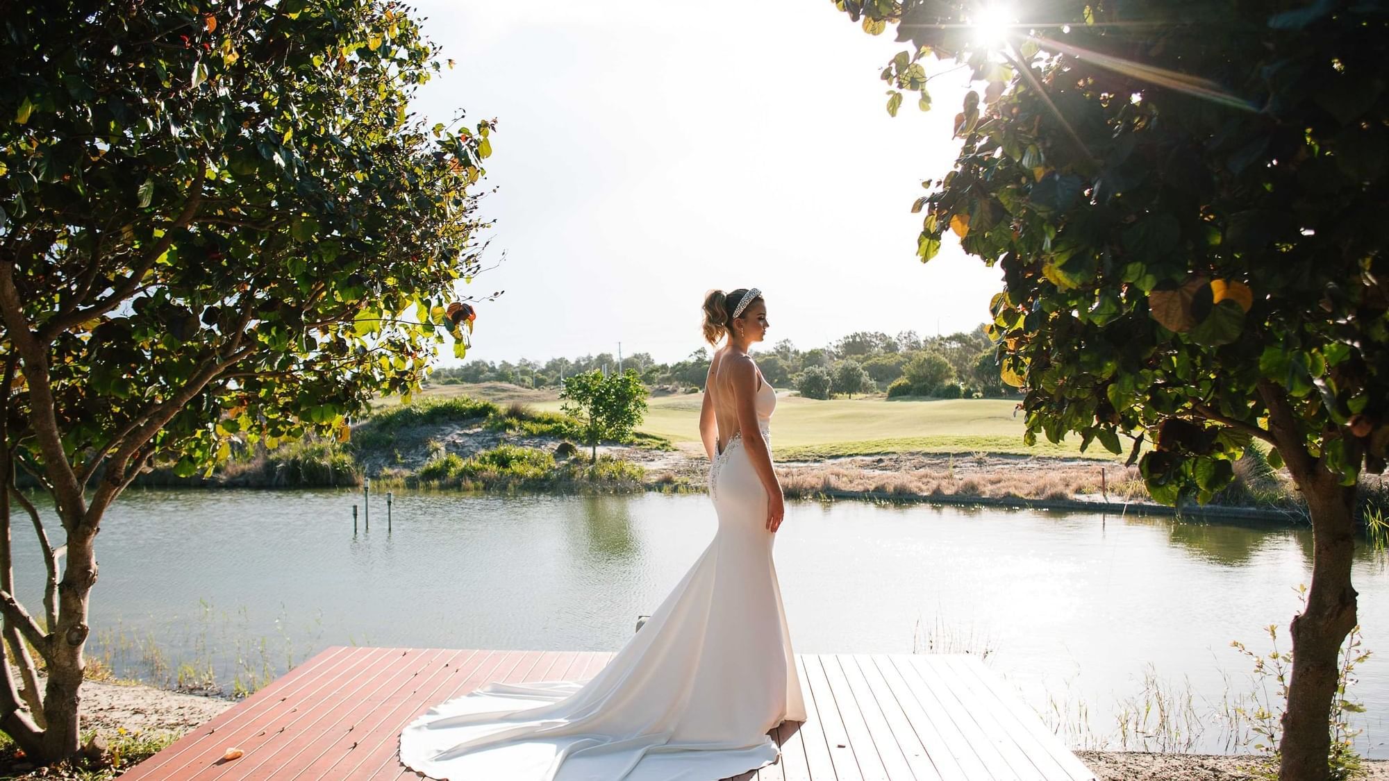 Wedding Lakeside at Pullman Magenta Shores Resort