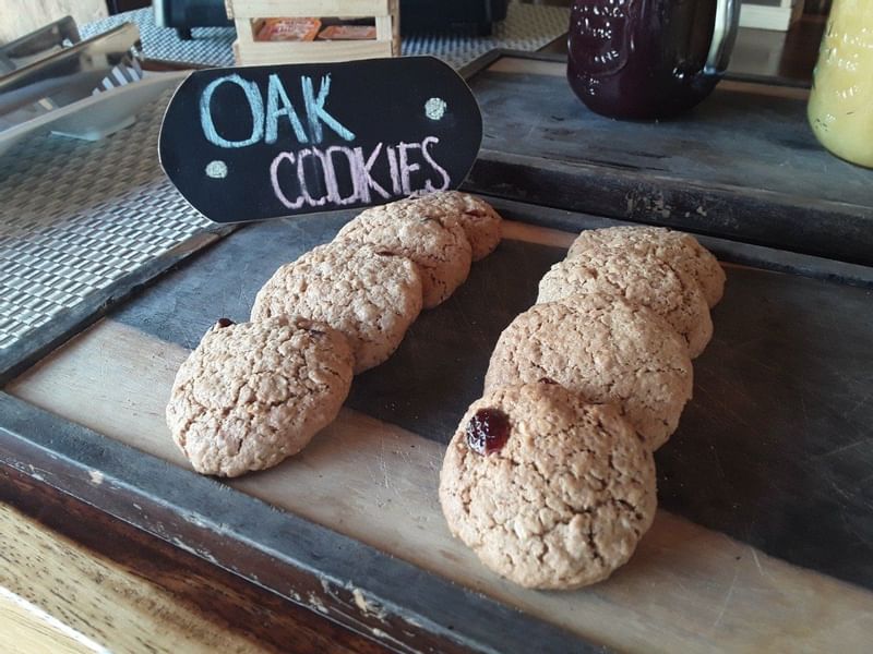 Close-up of oak cookies served at Naay Tulum Curamoria
