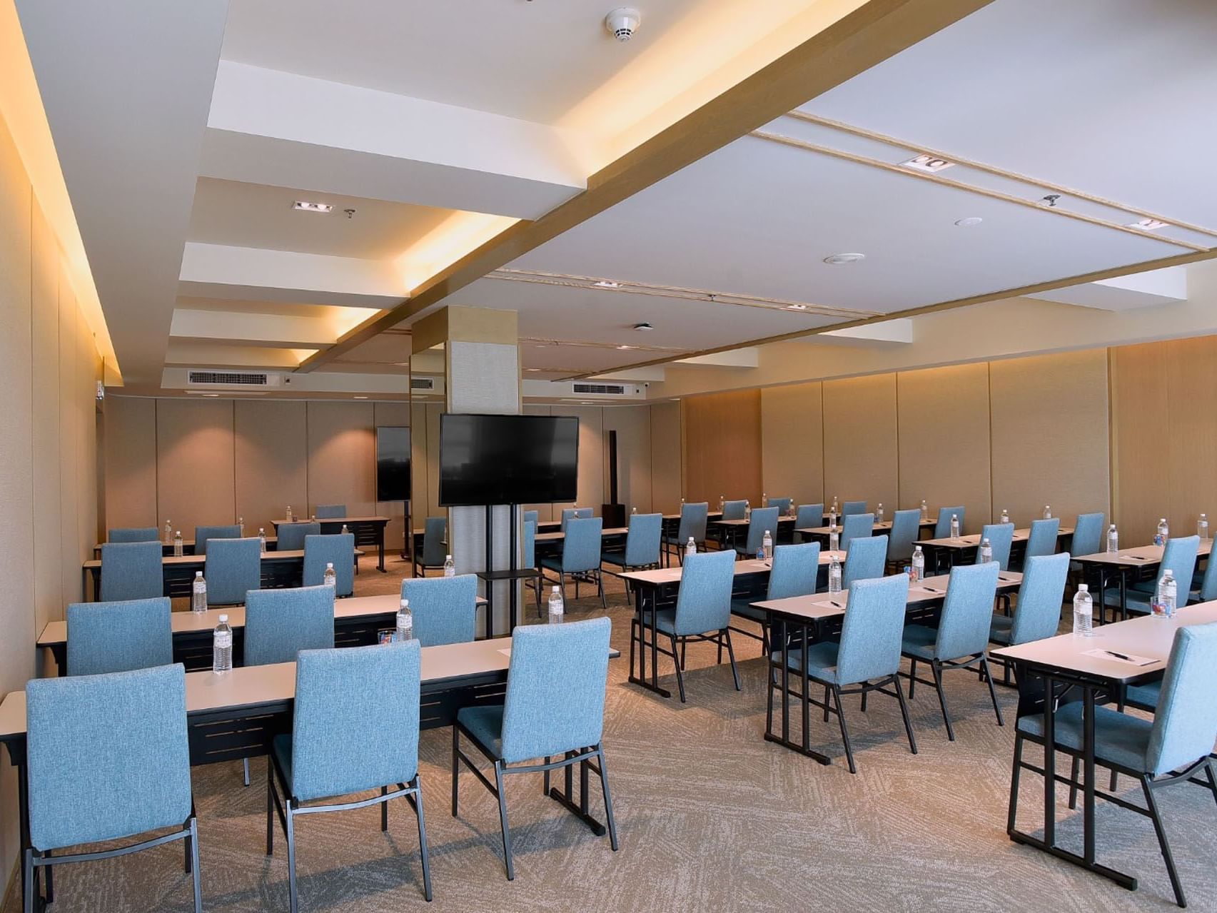 Classroom set-up with a TV in Function Hall 1 at Cititel Express Kota Kinabalu