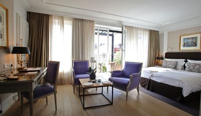 Deluxe Double room at Hotel München Palace