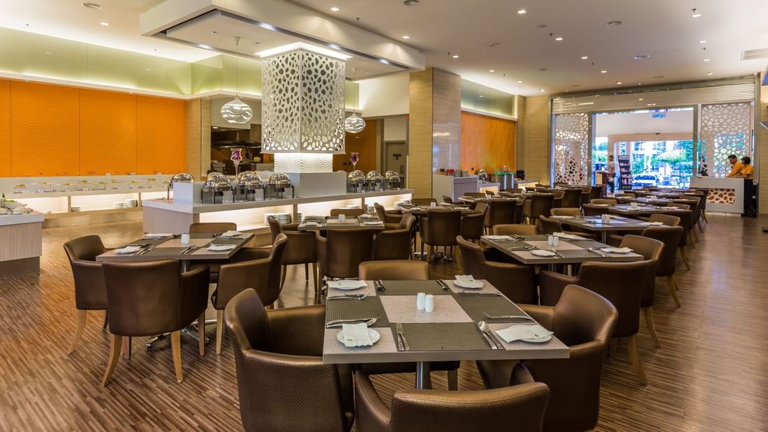 Dining & lounge area in Sun Cafe of Sunway Hotel Georgetown