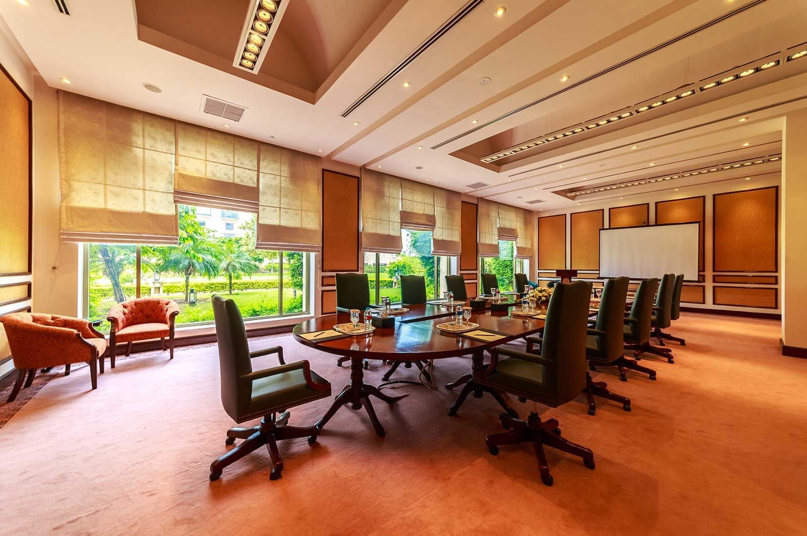 Interior view of a meeting room at Islamabad Serena Hotel