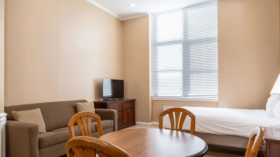 Room in Large Studio at Brigantine Beach