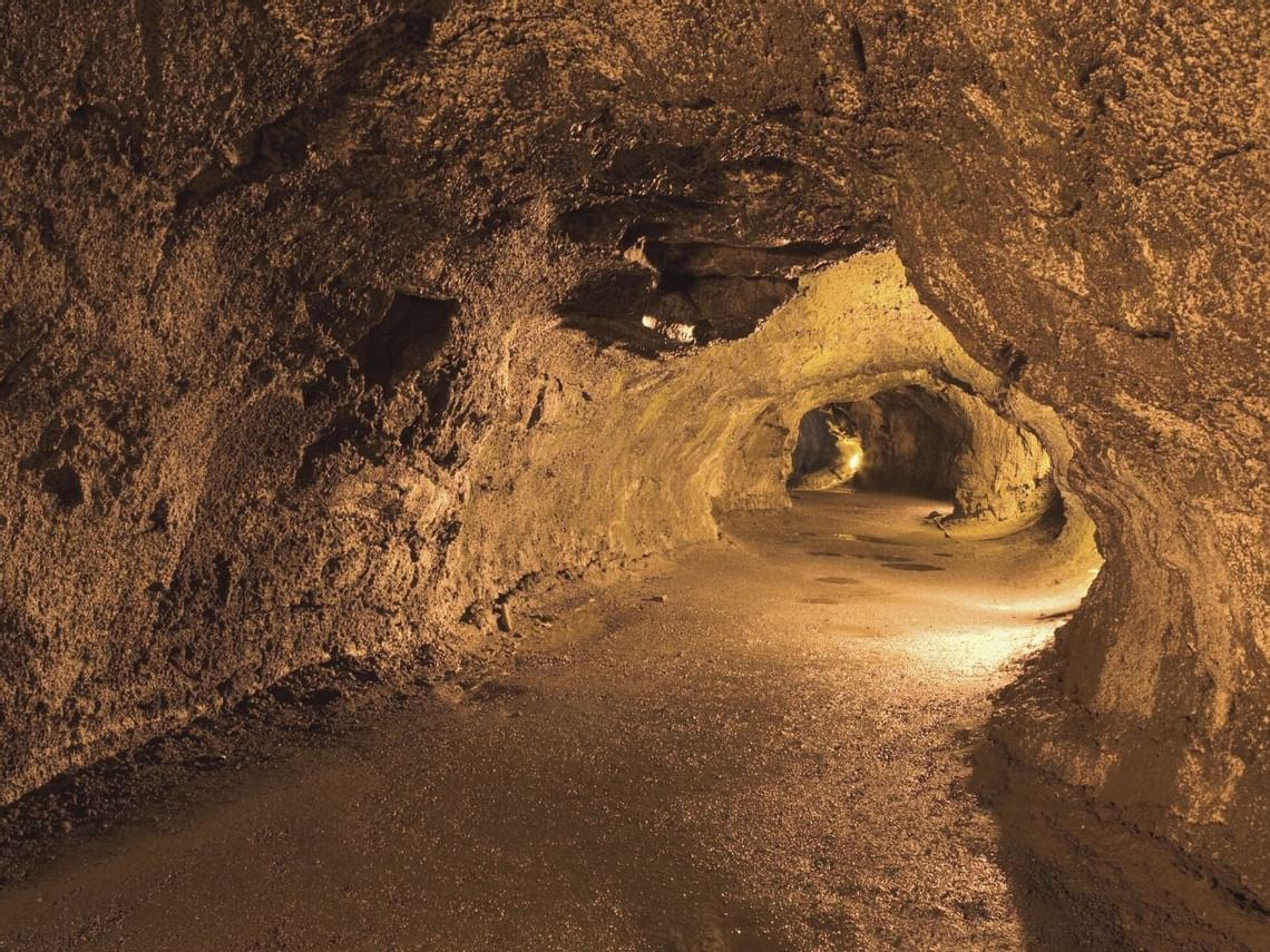 A Guide to Enjoying Hawaii’s Famous Lava Tubes
