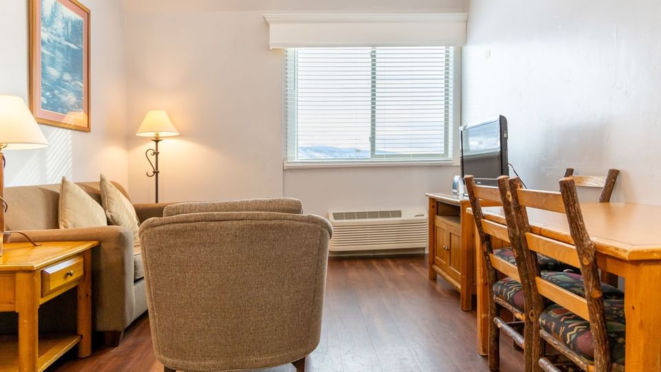 One-Bedroom Plus Loft Suite