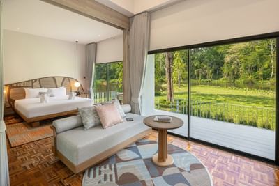 Lakefront One bedroom Chalet