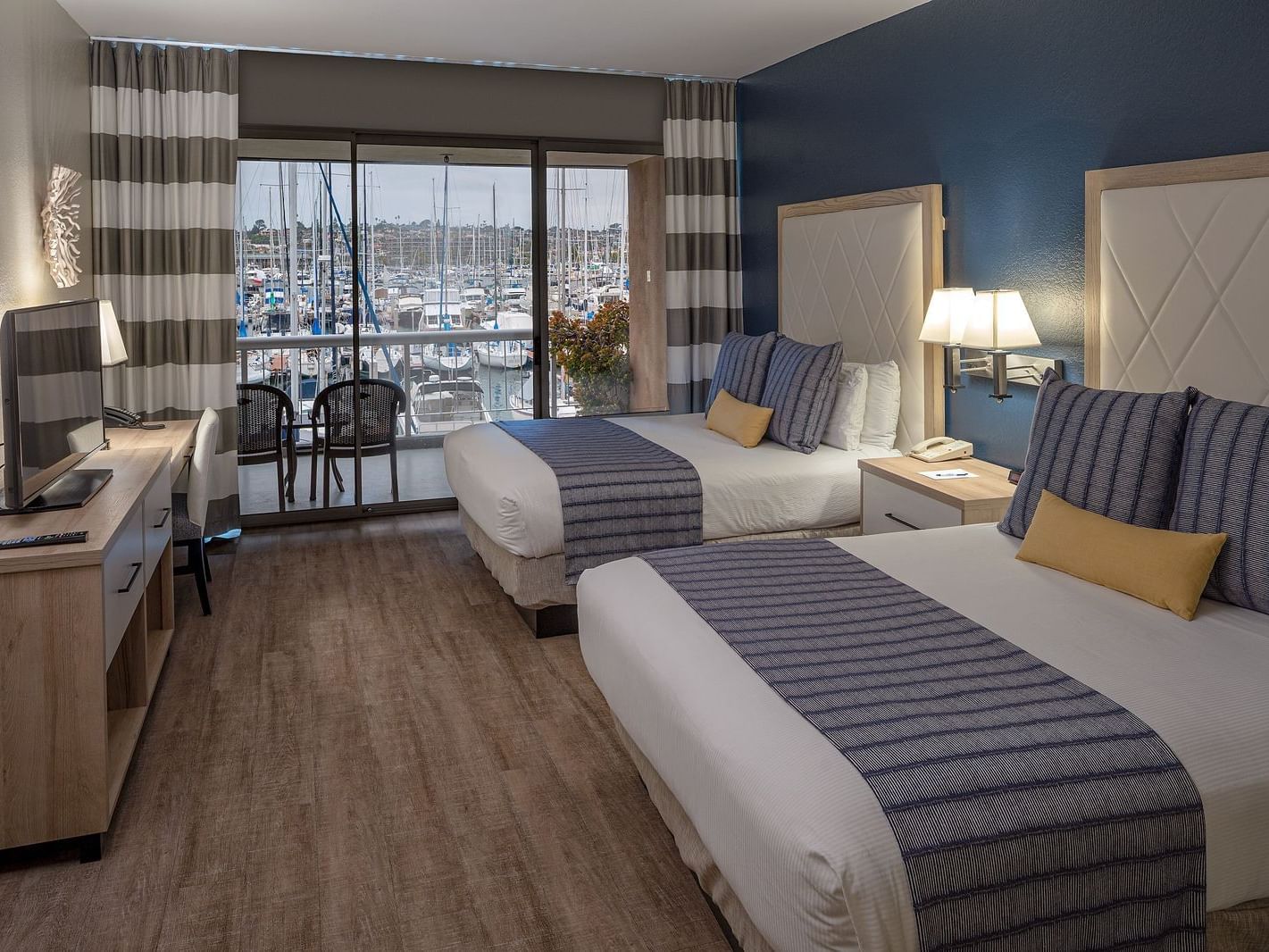 Ground Floor Marina View 2 Queens bedroom at Bay Club Hotel