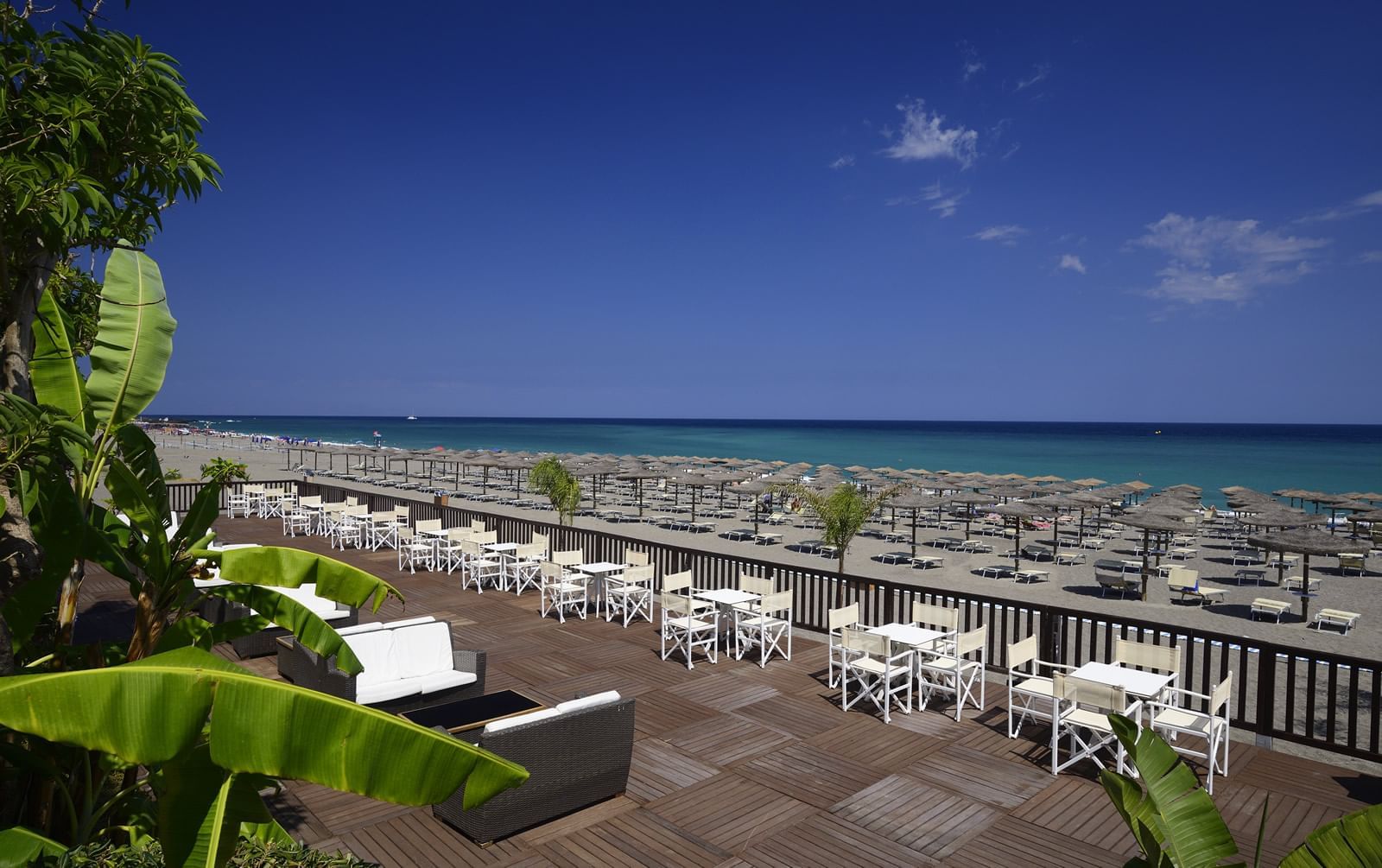 UNAHOTELS Naxos Beach Sicilia | Services | UNAHOTELS