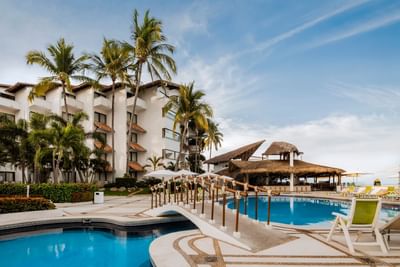 Vista de la piscina principal Buenaventura Grand Hotel