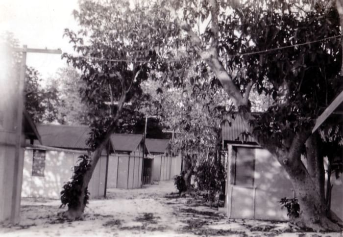 Old photo of the cabins at Heron Island Resort
