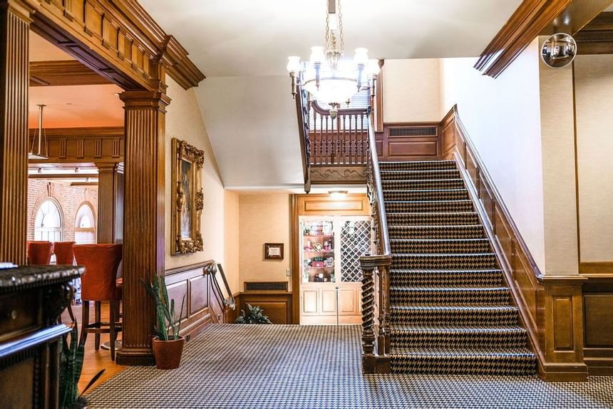 A Staircase by the lobby area at The Exeter Inn