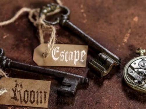 keys that say escape and room