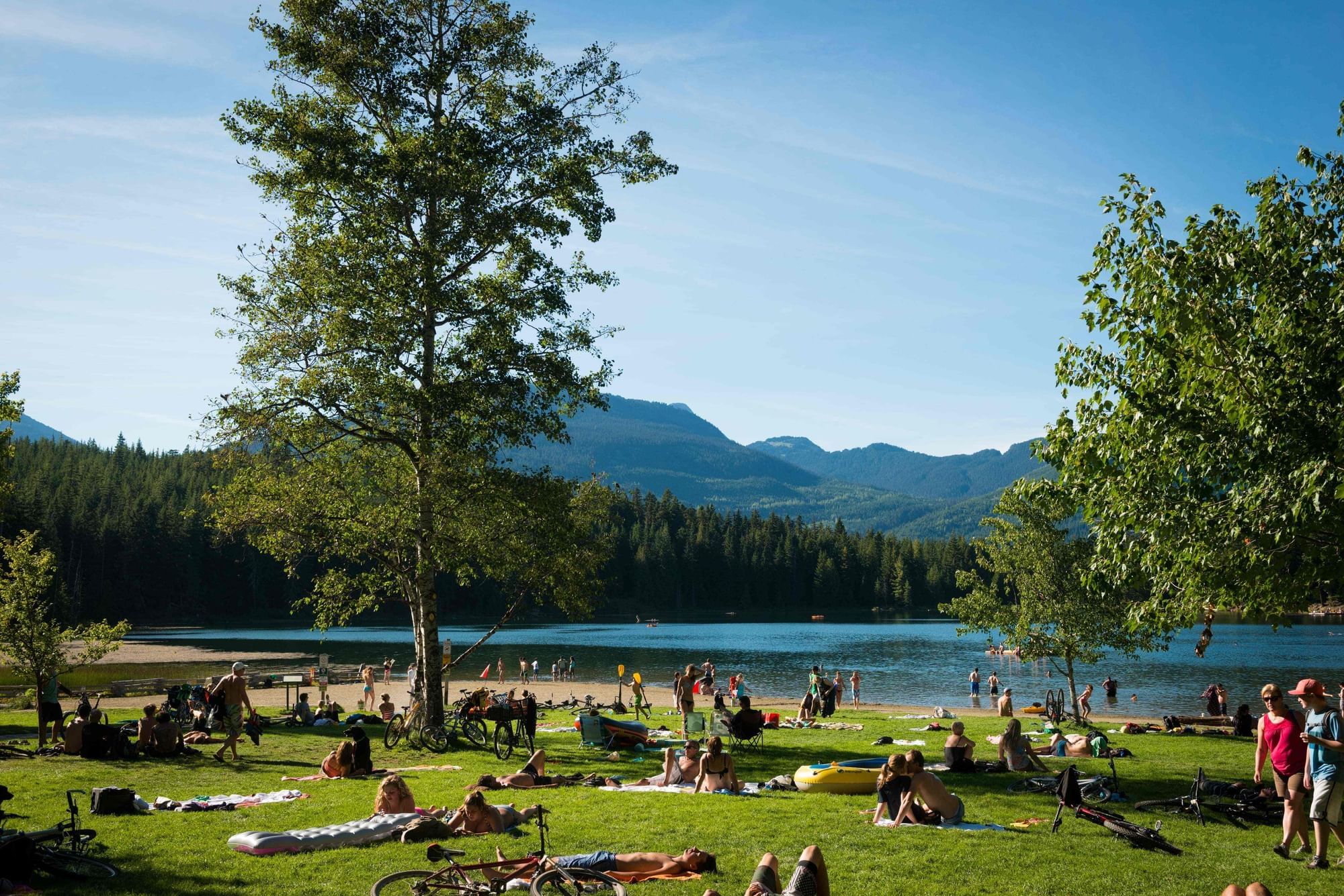 Crowded Whistler's scenic park near Blackcomb Springs Suites