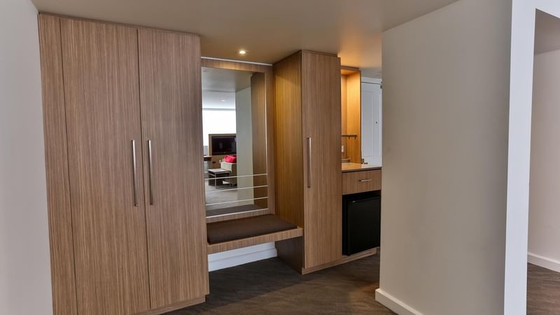Close up on a wardrobe of Standard Twin Room at Novotel Sydney