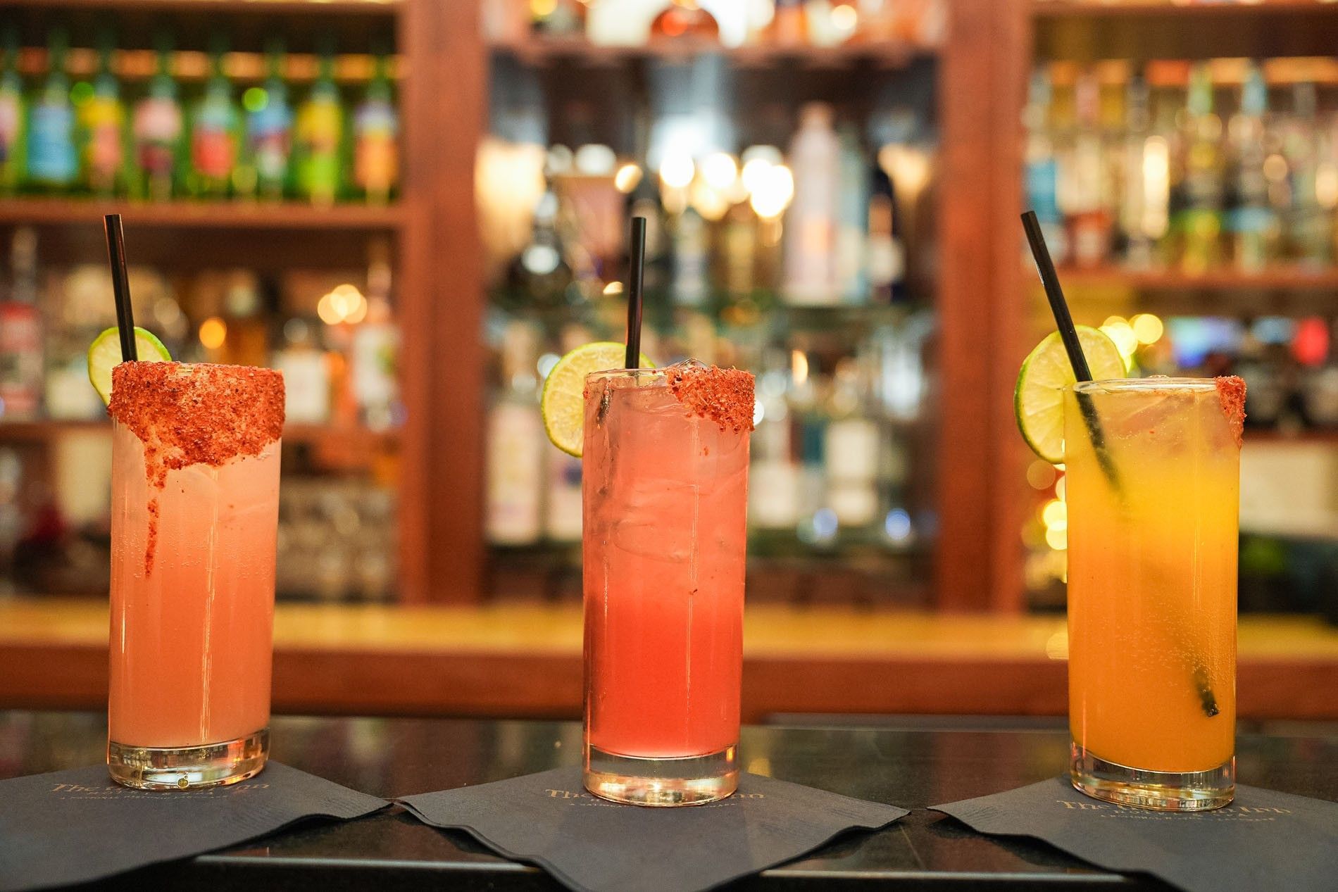 Close-up image of cocktails 