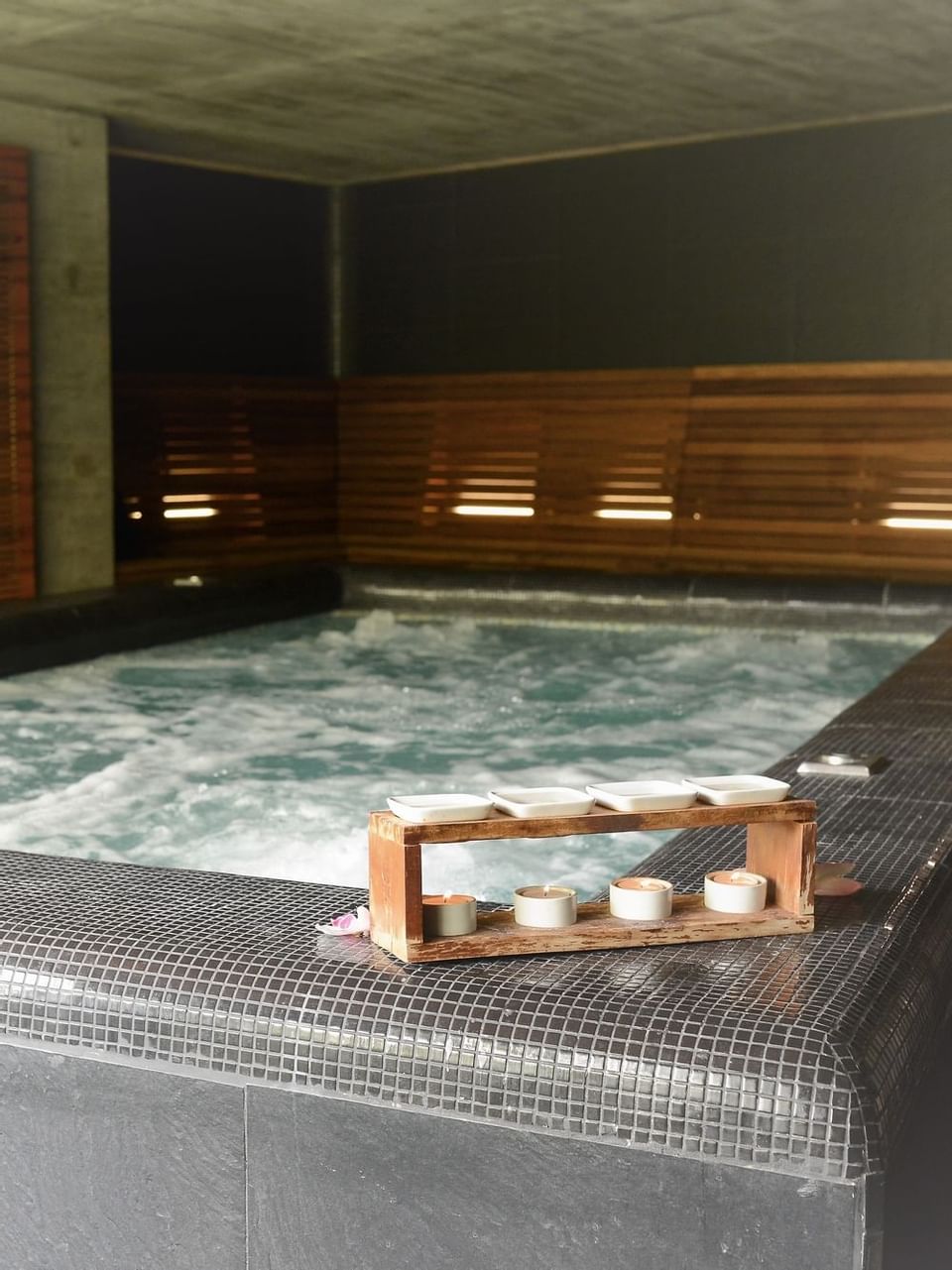 A hot water jacuzzi prepared at Duparc Contemporary Suites