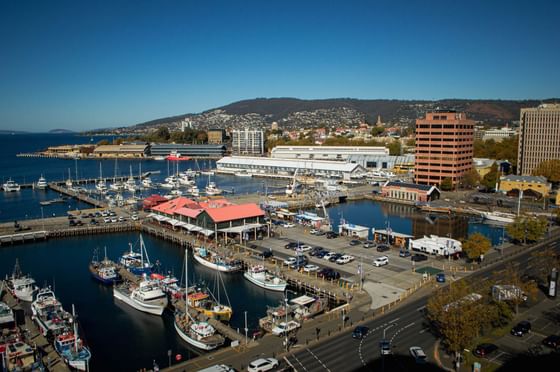 Panoramic view of the dock with boats and buildings near Hotel Grand Chancellor Hobart