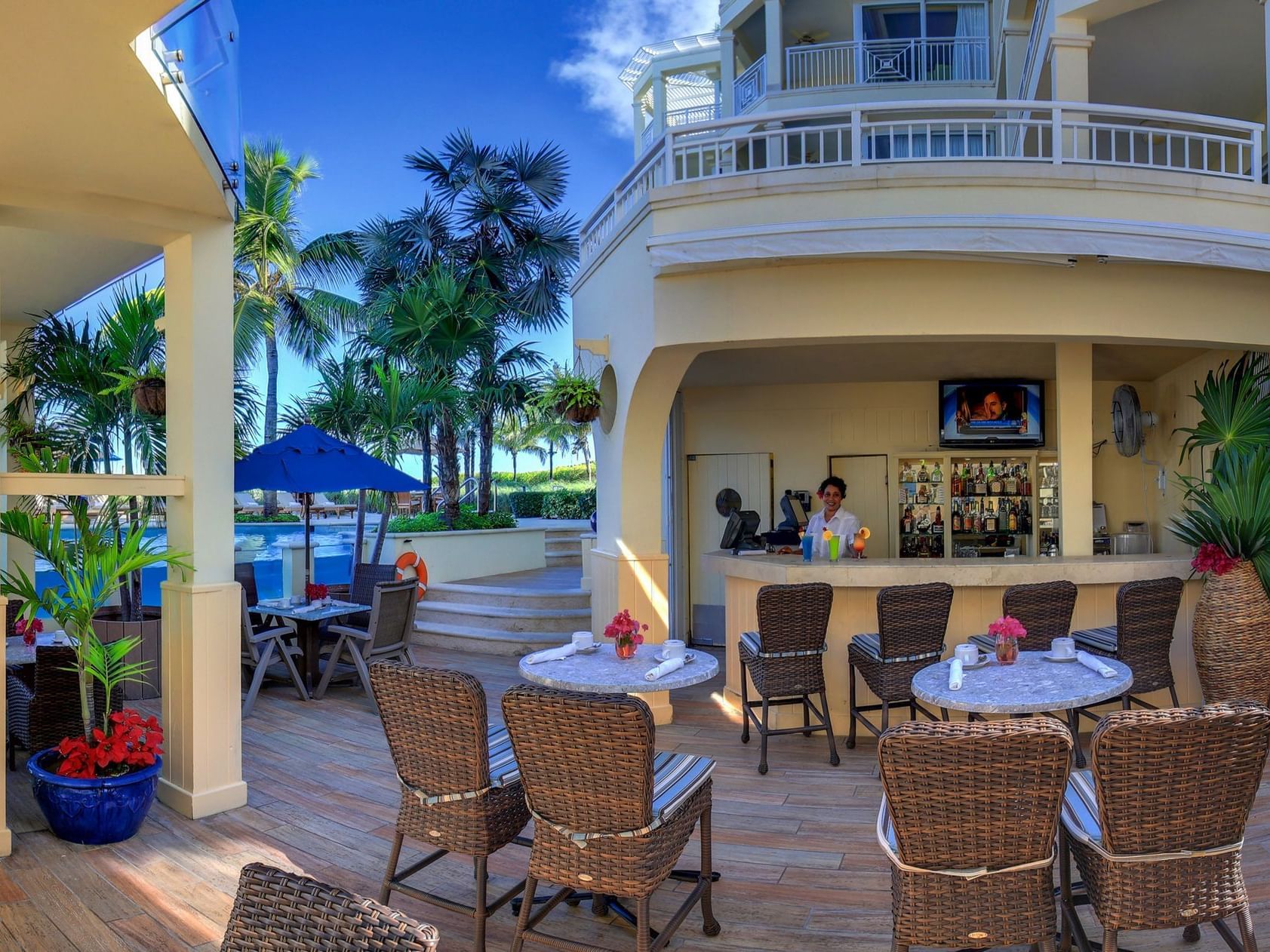 View of Jojo's Poolside Cafe at Windsong Resort On The Reef