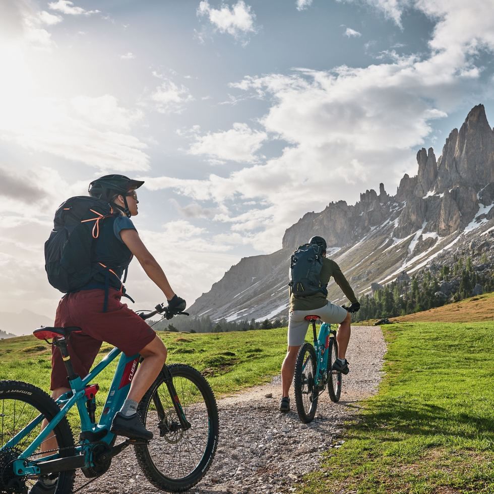 Falkensteiner Premium Apartments edel:weiss Radfahren Mountain Biken Sommer Aktivitäten