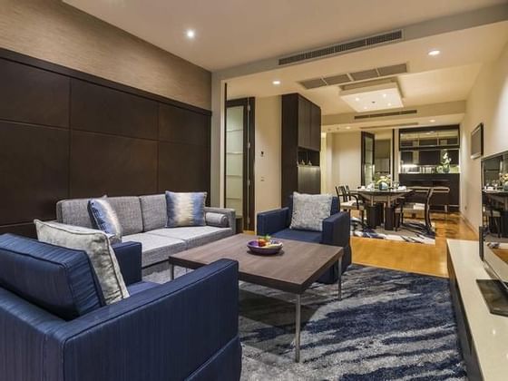 Living area in a hotel room at Emporium Suites by Chatrium