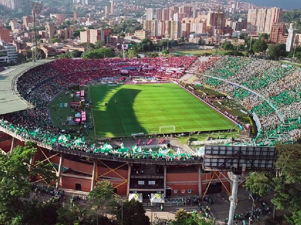 Aerial view of Atanasio-Girardot near Diez Hotel Categoría