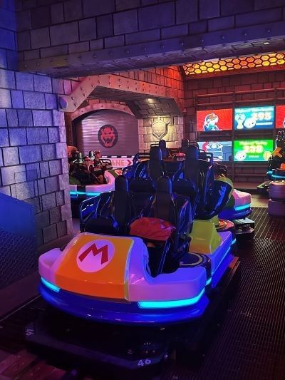 Mario Kart: Bowser's Challenge, one of Universal's kid-friendly rides