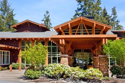 Entrance view of Alderbrook Resort & Spa