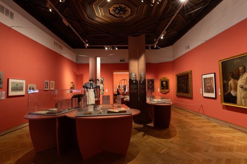 Exhibition room at the Jewish Museum Vienna displaying historical objects, documents and artworks about Jewish history in Vienna.
