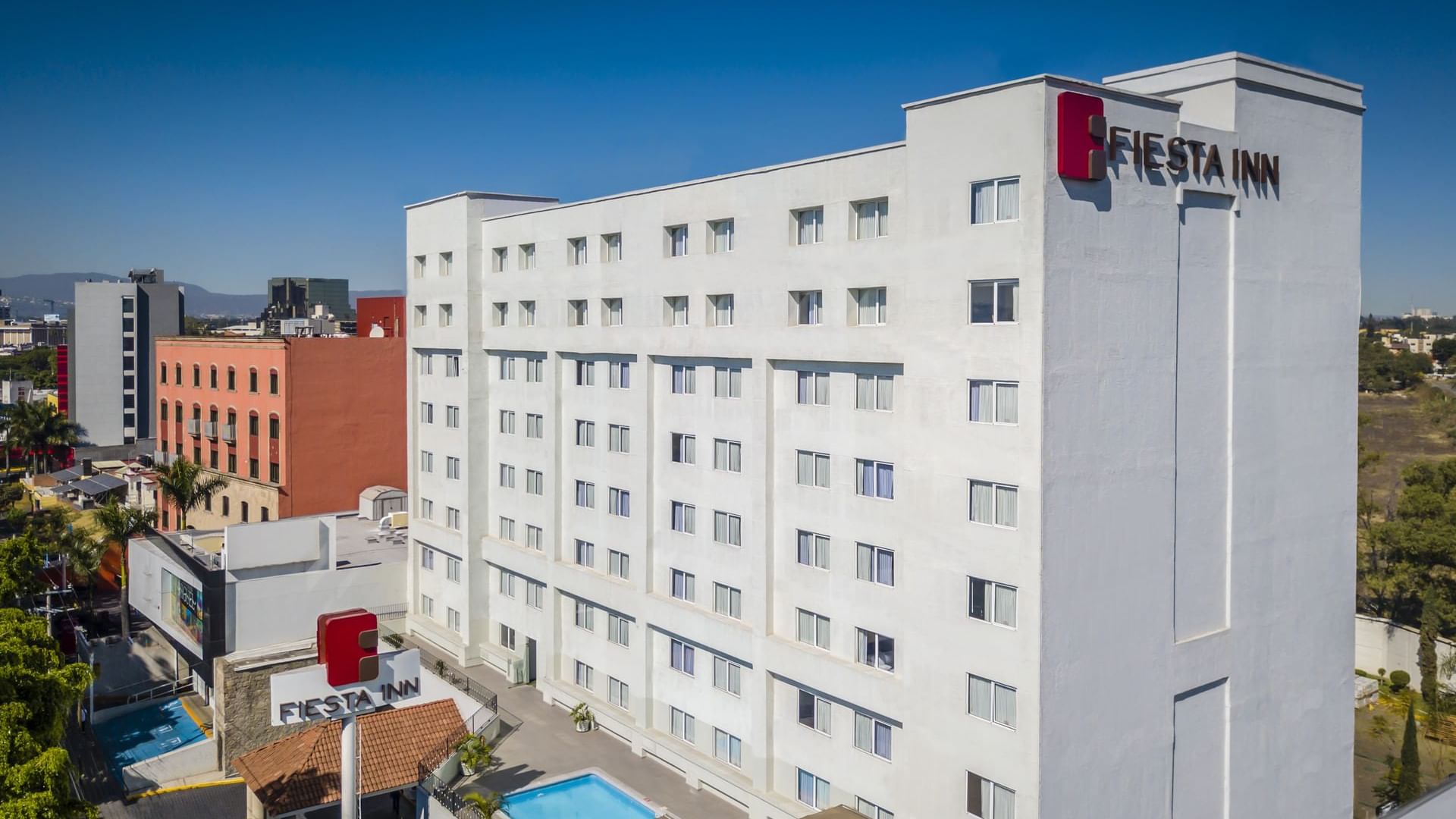 Aerial exterior view of Fiesta Inn Guadalajara Expo