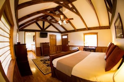 Bedroom in a lodge at Gettysburg.
