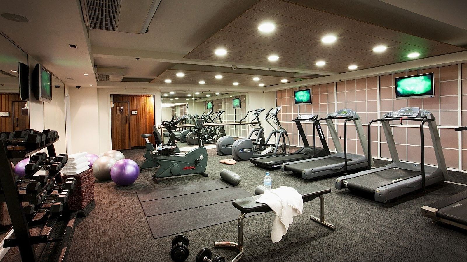 Fitness facilities at Pullman Cairns International