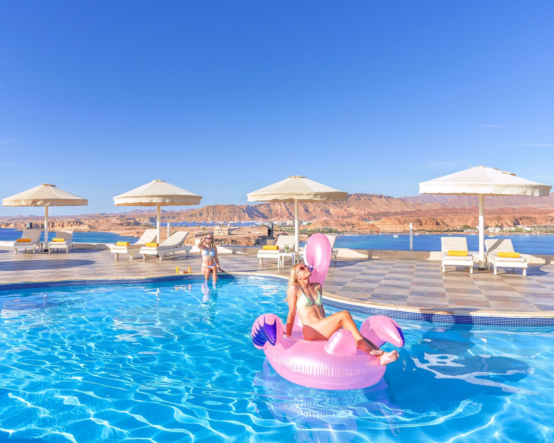 Coral beach rotana 4. Albatros Sharm (ex. Beach Albatros Sharm) 4*. Отели Египта в бухте без ветра. Albatros Sharm (ex. Beach Albatros Sharm) 4* схема отеля. Sharm el Sheikh girl.