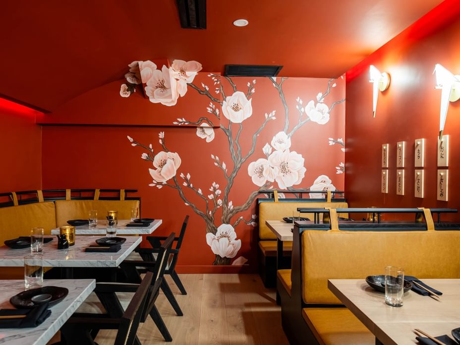 Musume Sandman Signature Fort Worth Downtown Hotel