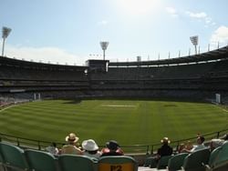 Crowd at Melbourne Cricket Stadium near Jasper Hotel