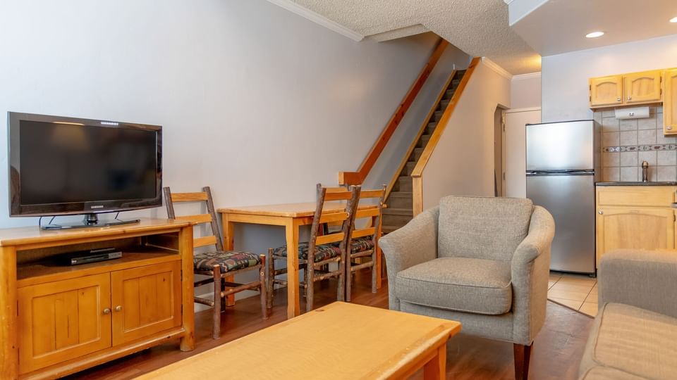 One-Bedroom Plus Loft Suite