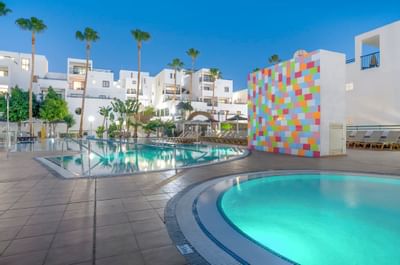 Sunset Bay Club Outdoor Bottom Swimming Pool