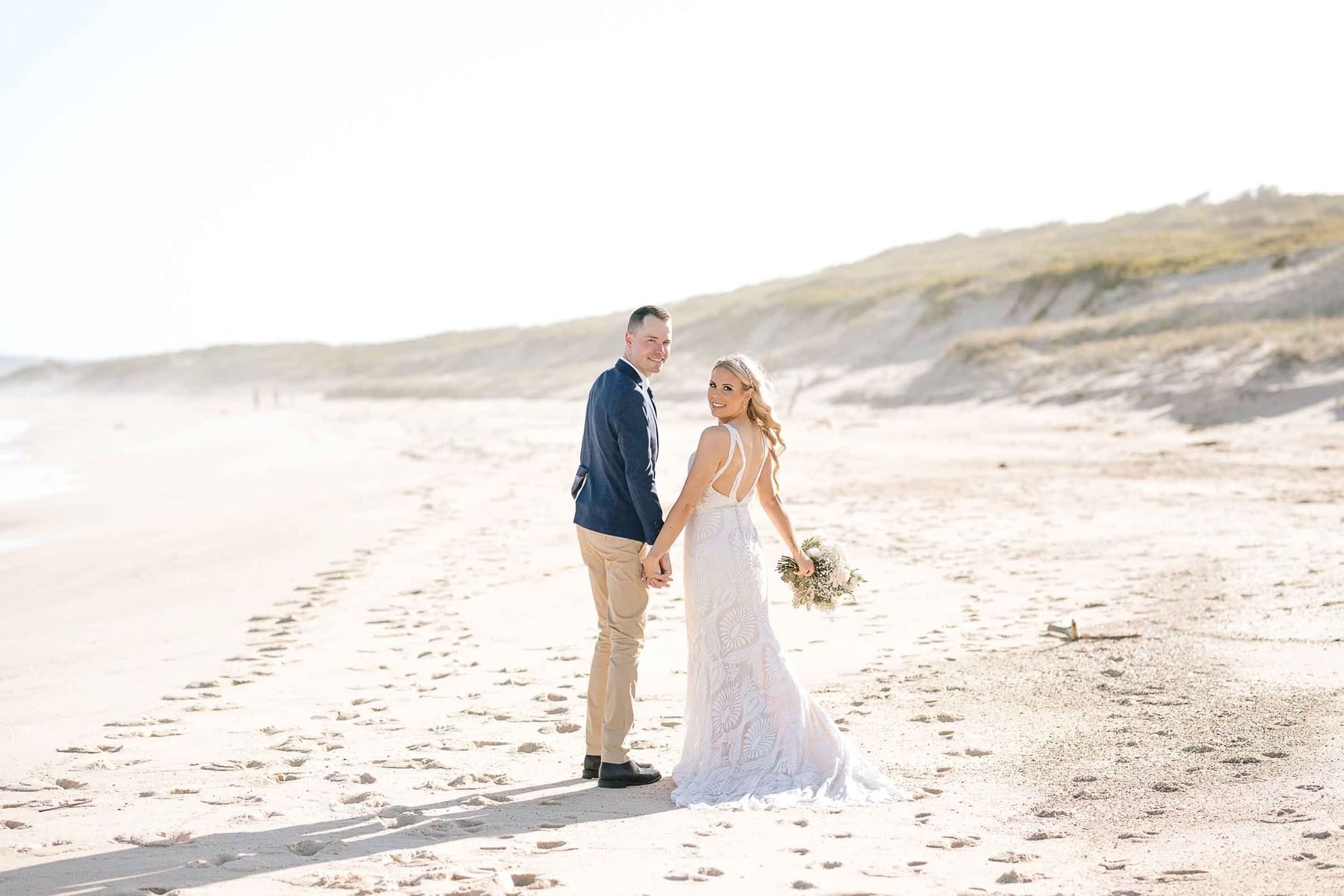 Gorgeous Beach Wedding | Pullman Magenta Shores 